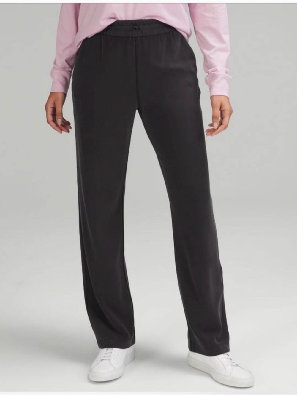 Lululemon Women’s Softstreme Pants Joggers in Charcoal Size 0 With Pockets‎